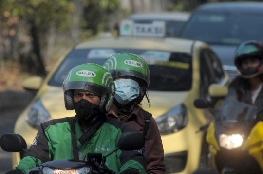 Potret driver Go-Jek tetap eksis meski belum legal