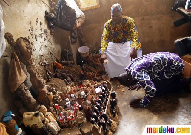 Foto Menengok Pasar Jimat Para Dukun Di Afrika Merdeka Com