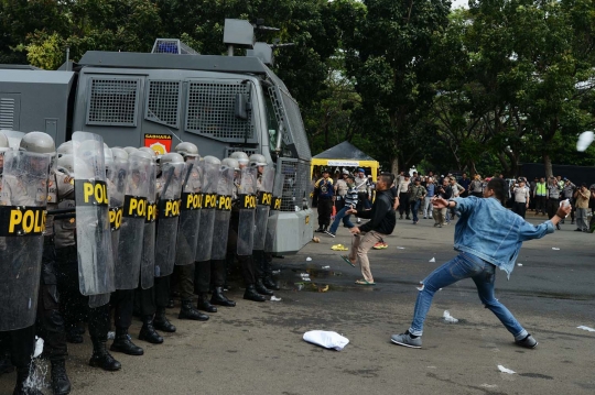 Mantapkan pengamanan Pilkada serentak, polisi gelar simulasi