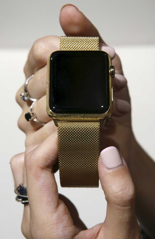 Jam tangan Apple bertanda tangan Putin ini dijual Rp 40 juta