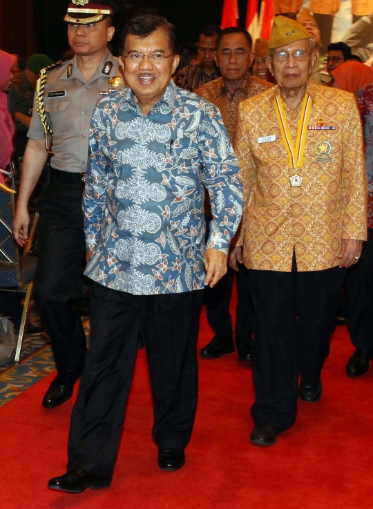 Wapres JK hadiri puncak peringatan Hari Veteran di JCC Senayan