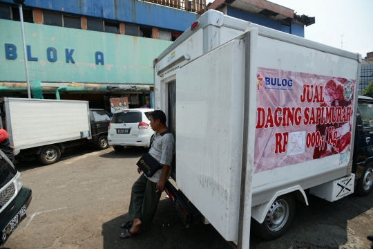 Gelar operasi pasar, Bulog jual daging sapi Rp 90 ribu per kg