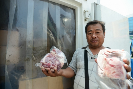 Gelar operasi pasar, Bulog jual daging sapi Rp 90 ribu per kg