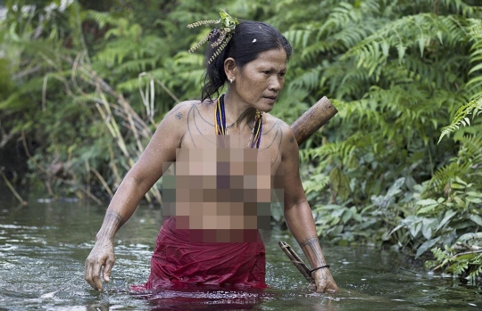 Menengok kehidupan tradisional suku Mentawai