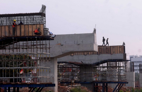 Proyek Tol Becakayu, Pemprov pecah pengerjaan seksi 1 jadi 3 bagian