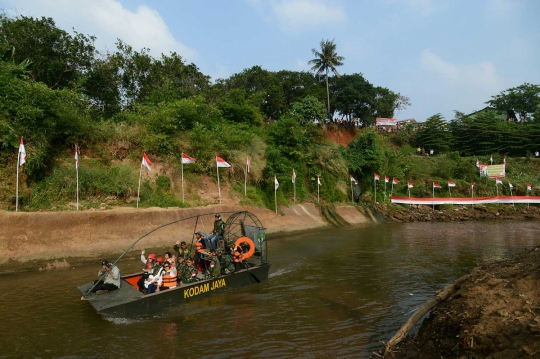 Serunya lomba-lomba yang dimainkan di Pesta Rakyat Ciliwung