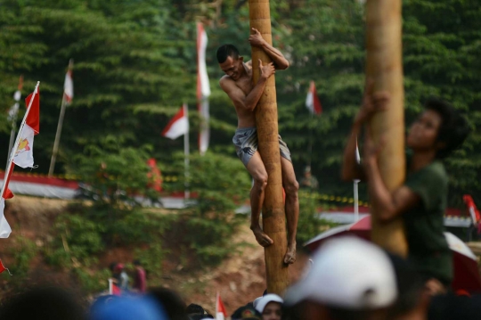 Serunya lomba-lomba yang dimainkan di Pesta Rakyat Ciliwung