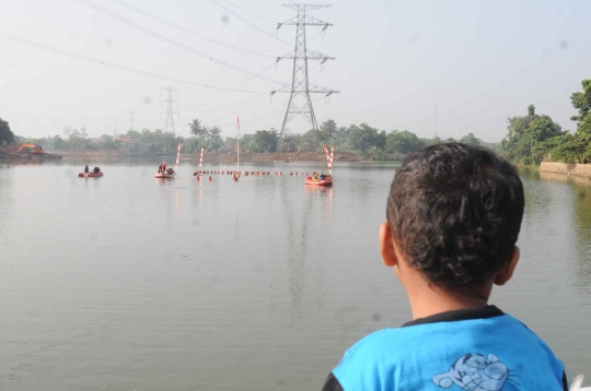 HUT Kemerdekaan RI ke-70, para pecinta alam gelar upacara di danau