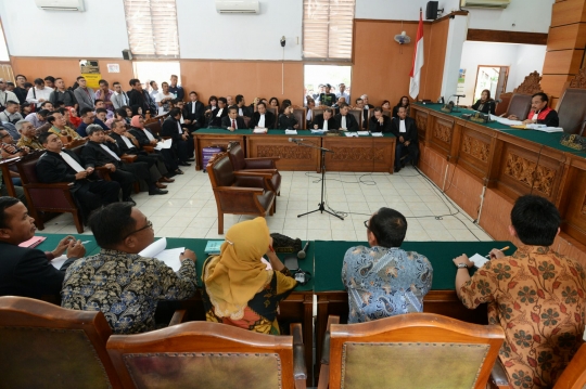 Memantau sidang praperadilan OC Kaligis