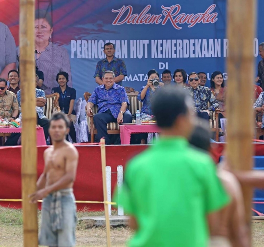 Kemeriahan perayaan 17 agustus SBY dan keluarga di Pacitan