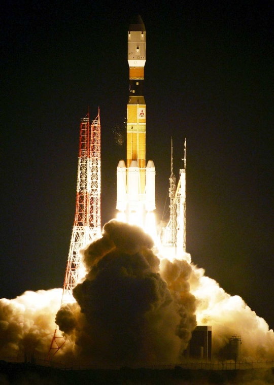 Jepang luncurkan roket tanpa awak ke luar angkasa