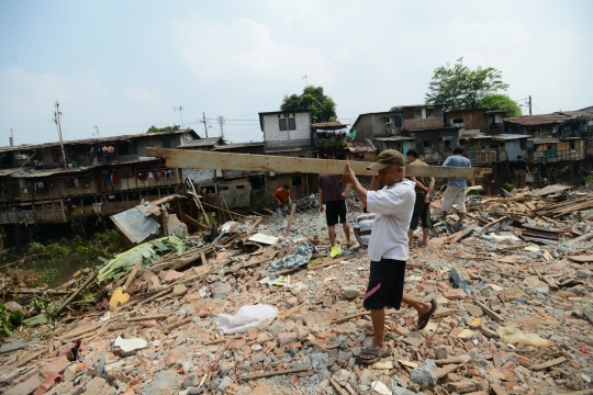 Penggusuran Kampung Pulo tahap dua berlangsung kondusif