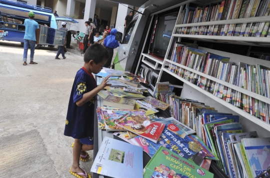 Potret ceria anak-anak Kp Pulo bermain sambil belajar di Rusunawa