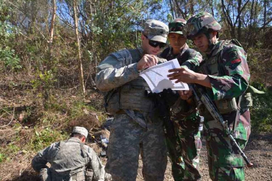 Aksi prajurit Kostrad dan US Army latihan bareng di Sukabumi