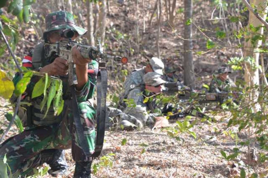 Aksi prajurit Kostrad dan US Army latihan bareng di Sukabumi