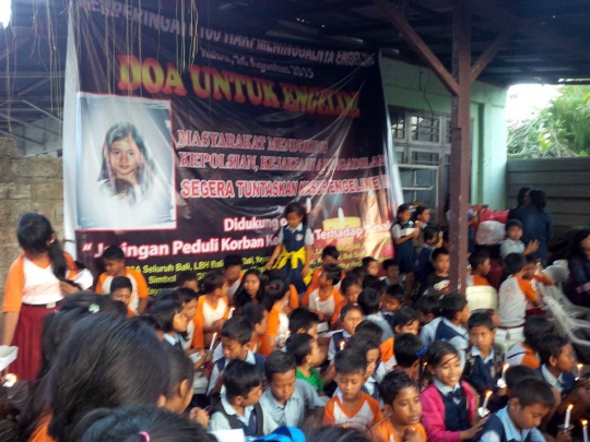 Doa bersama ratusan siswa SD kenang 100 hari kepergian Angeline