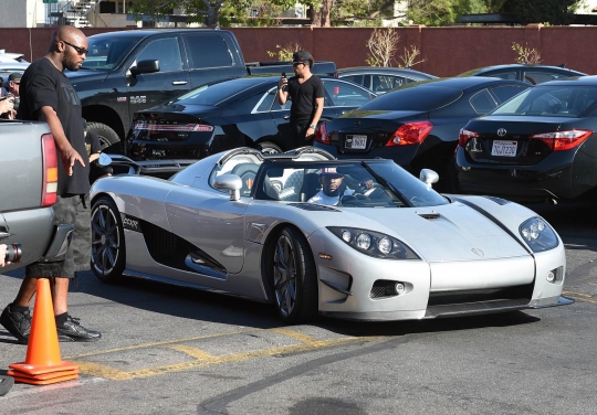 Fantastis, mobil baru Floyd Mayweather ini harganya Rp 67,5 miliar