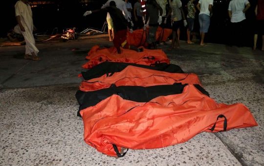 Perahu imigran tenggelam di perairan Libya, 200 orang tewas