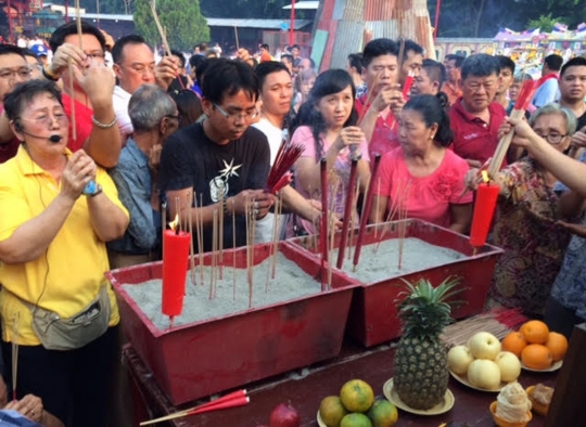 Perayaan Hungry Ghost Festival di Medan