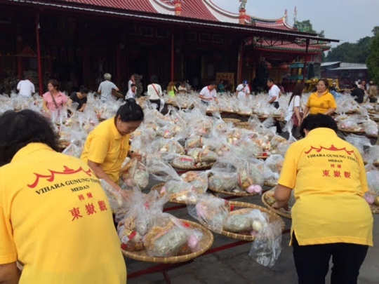 Perayaan Hungry Ghost Festival di Medan