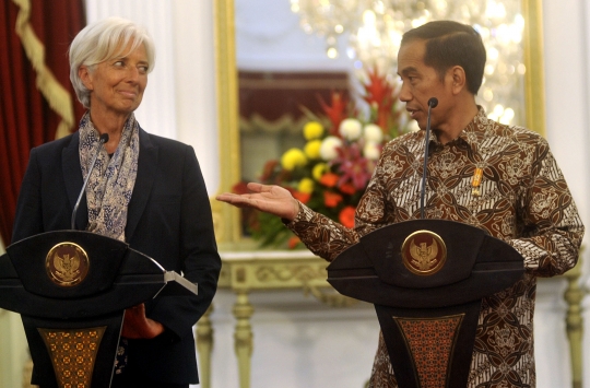 Keakraban Jokowi dan petinggi IMF saat bertemu di Istana