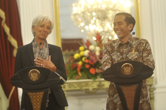 Keakraban Jokowi dan petinggi IMF saat bertemu di Istana