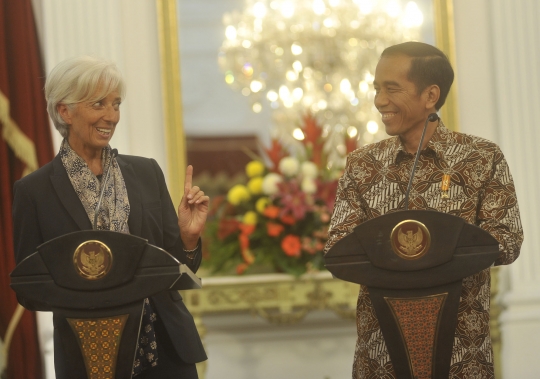 Keakraban Jokowi dan petinggi IMF saat bertemu di Istana