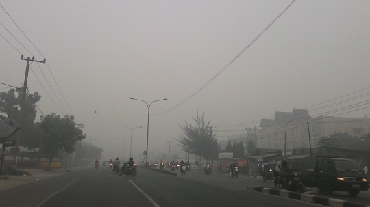 Beginilah kondisi parah kabut asap yang menyelimuti Riau