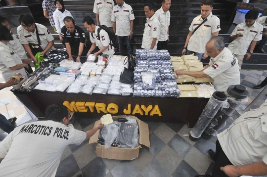 115 Kg sabu dan 5.450 pil ekstasi hasil Operasi Nila Jaya diamankan