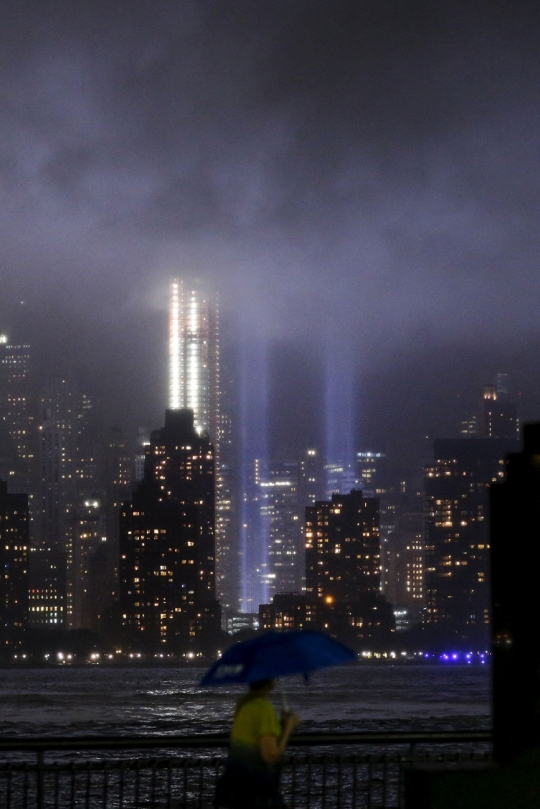 Keindahan 'Tribute in Light' untuk peringati 14 tahun tragedi WTC