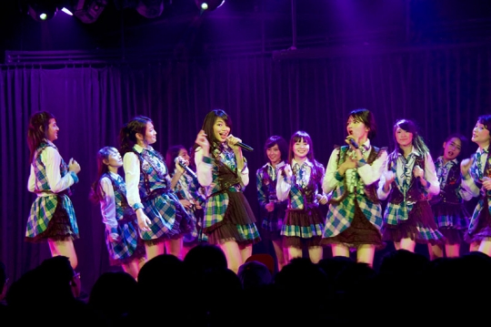 Serunya ulang tahun ke 3 Theater JKT48