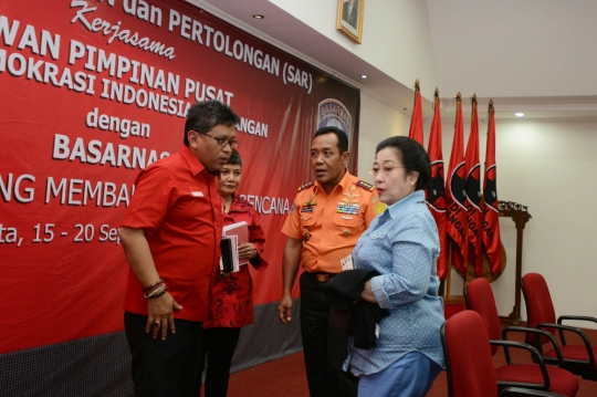 Megawati rangkul Basarnas latih kader Baguna PDIP