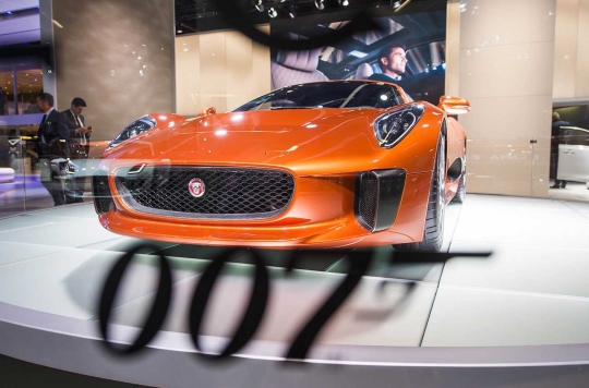 Mobil terbaru James Bond unjuk gigi di Frankfurt Motor Show 2015