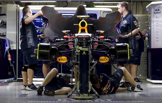 Mengintip kesibukan Paddock F1 Singapura