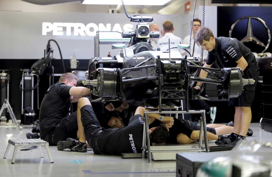 Mengintip kesibukan Paddock F1 Singapura