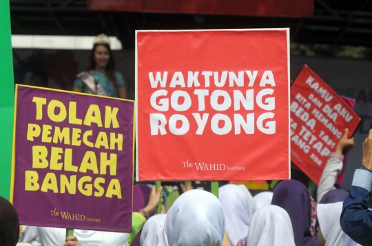 Kemeriahan peringatan Hari Perdamaian Dunia di Balai Kota Jakarta