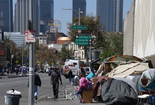 Penampakan Los Angeles yang alami darurat gelandangan