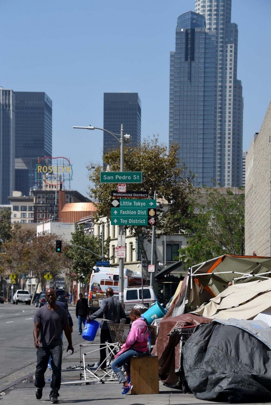 Penampakan Los Angeles yang alami darurat gelandangan