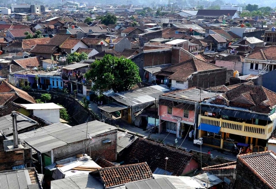 Ini kampung di Bandung yang jadi salah satu terpadat di dunia