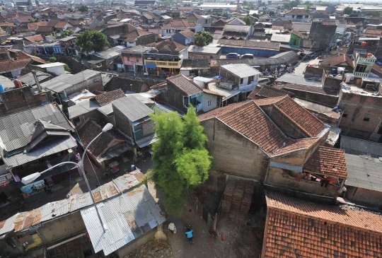 Ini kampung di Bandung yang jadi salah satu terpadat di dunia