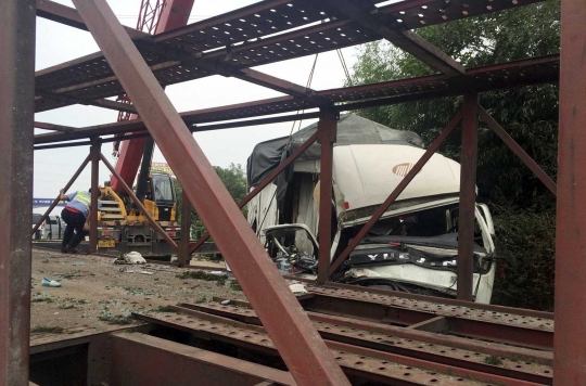 Dahsyatnya tabrakan beruntun di tol China, 22 orang tewas
