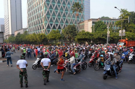 12 Ribu peserta ramaikan lomba lari HUT ke-70 TNI