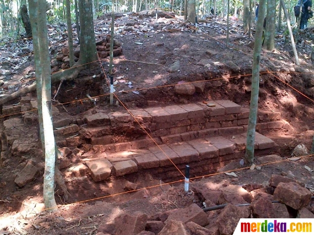 peristiwa penting kerajaan mataram hindu Foto Ini candi diduga peninggalan Mataram kuno abad ke 