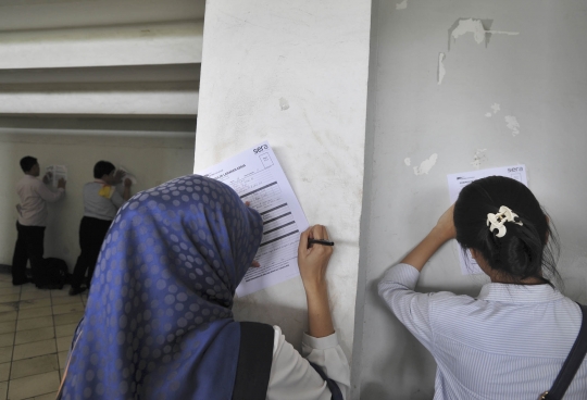 Pengangguran di Indonesia mencapai lebih 7,4 juta orang