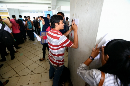 Geliat pencari kerja serbu Job For Career 2015