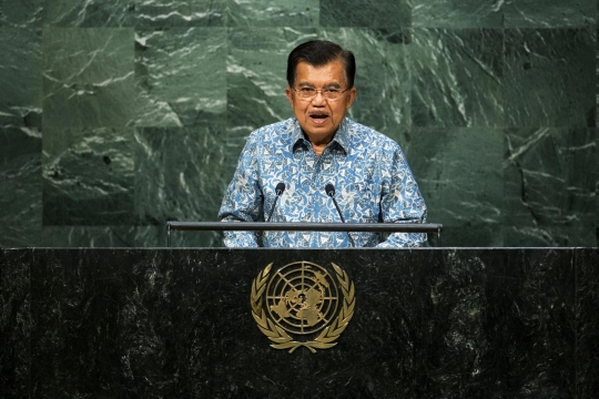 Gaya Wapres JK berbatik biru di Sidang Majelis PBB