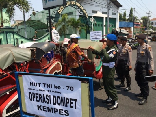 HUT TNI ke-70, Kopral Subagyo kembali beraksi