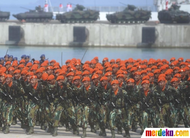 Foto : Aksi tiga pasukan elit di HUT TNI ke-70 merdeka.com
