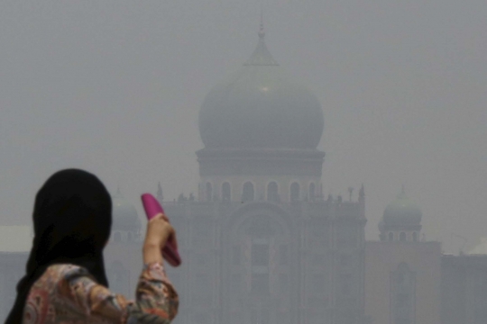Begini tebalnya kabut asap yang bikin Malaysia minta ganti rugi