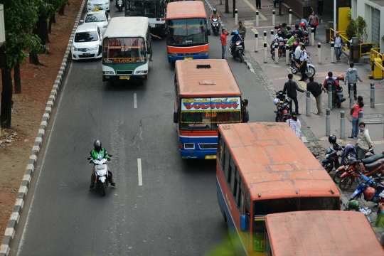 Ojek online semakin marak, peminat angkutan umum turun drastis